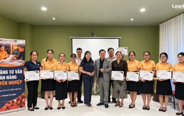 BẾ GIẢNG CHƯƠNG TRÌNH “KỸ NĂNG TƯ VẤN VÀ BÁN HÀNG CHUYÊN NGHIỆP” DÀNH CHO LỮ HÀNH HỘI AN
