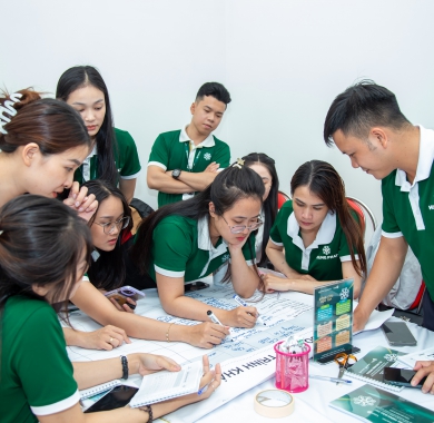 Huấn luyện và Kèm cặp Gen Z trong Doanh nghiệp Việt Nam